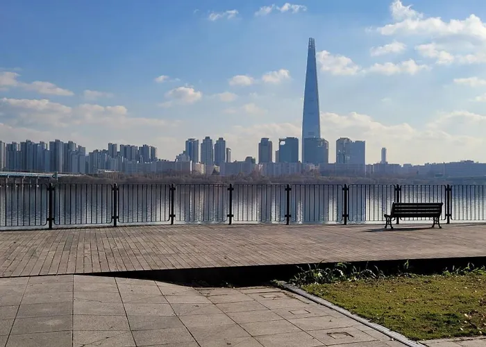 Apartamento Kami 구의역 도보 7분, 강변역 10분 *